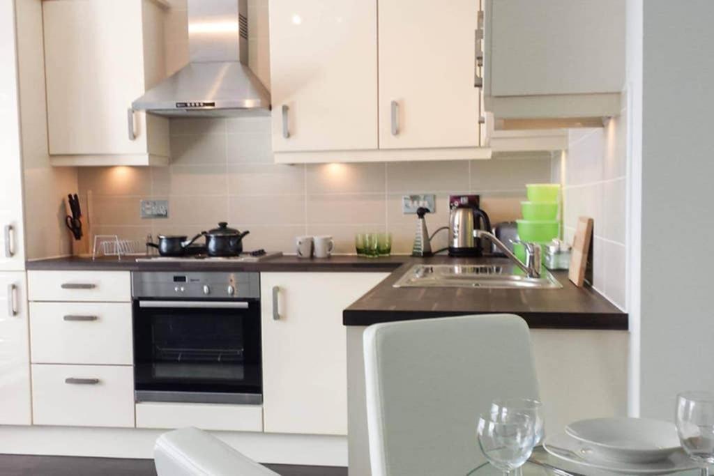 Apartment Centre Waterfront Chester