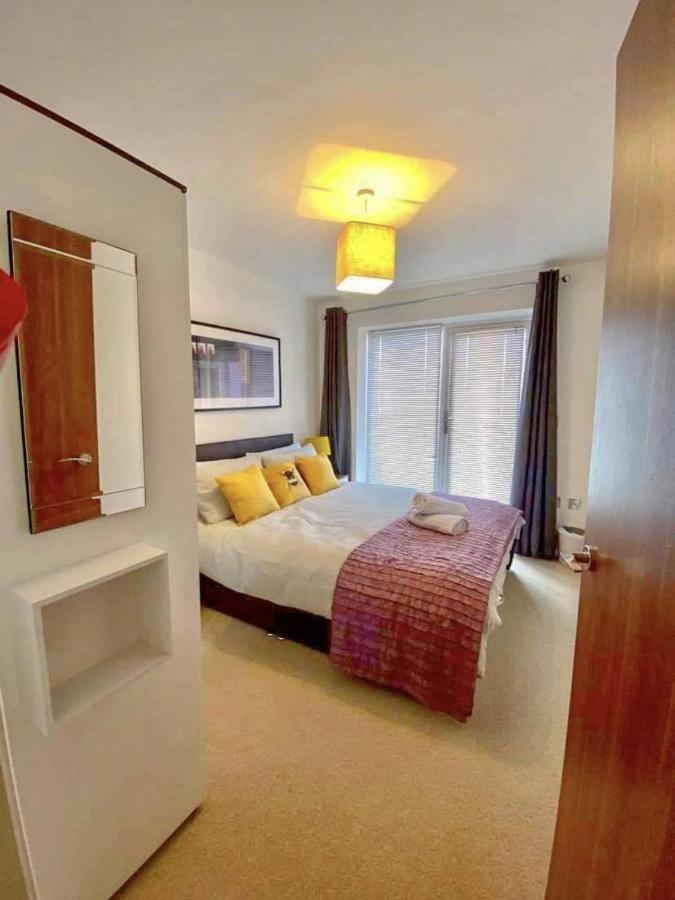Apartment Centre Waterfront *